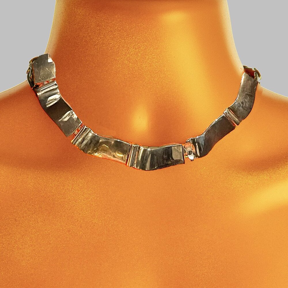 Givenchy Vintage Collar Necklace